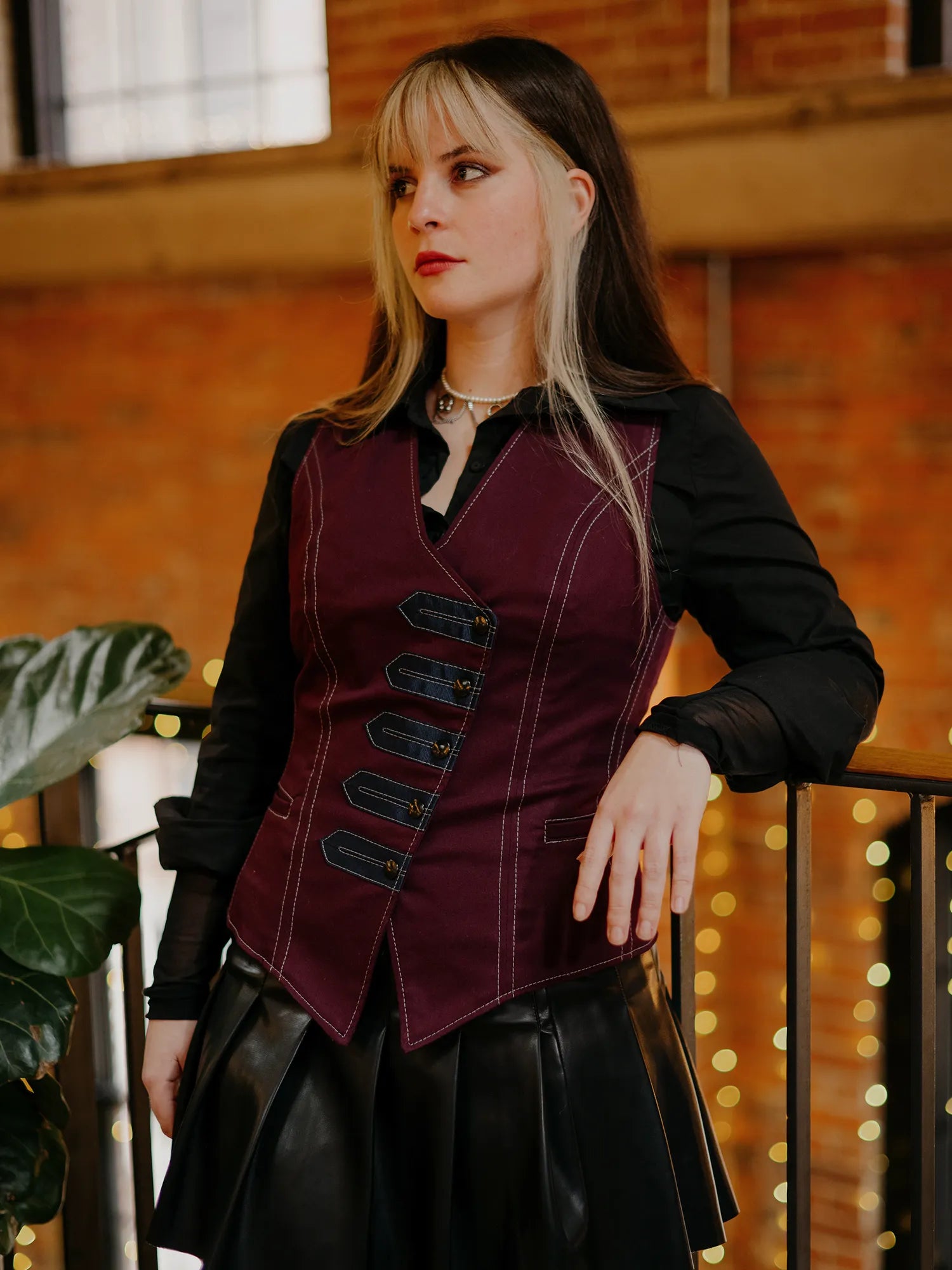 Harker Vest - Venetian Wine [Womens]